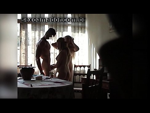 ❤️ L'amichi sessu invitanu un omu gigante è un trio cun ellu ❤❌ Video sessu à porn co.xxxbunker.ru ❌❤