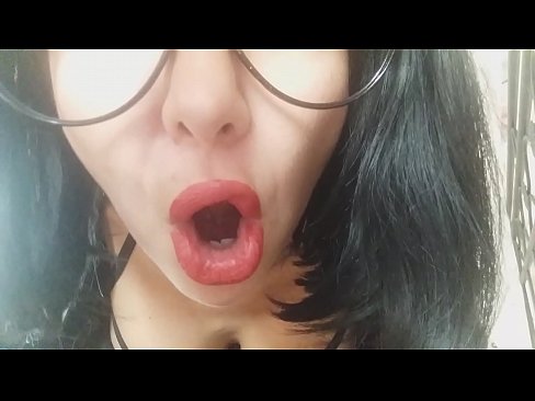 ❤️ Cari, a to matrigna ùn ti lascia micca andà à a scola oghje... Aghju bisognu di tè troppu... ❤❌ Video sessu à porn co.xxxbunker.ru ❌❤