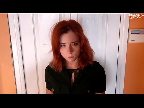 ❤️ A Guardia di Sicurezza hà punitu una bella donna per un tacchettu - Cum in bocca ❤❌ Video sessu à porn co.xxxbunker.ru ❌❤
