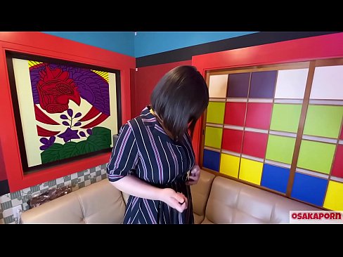 ❤️ Cutie giapponese cù grandi tette si masturba cù ghjoculi sessuali è hà un orgasmu. Ella parla in una intervista di a so cazzo sperienza. Tette enormi è figa pelosa gemendo forte. Osakaporn ❤❌ Video sessu à porn co.xxxbunker.ru ❌❤